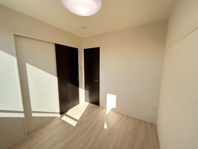 ウィズダム　コート201号室 洋室