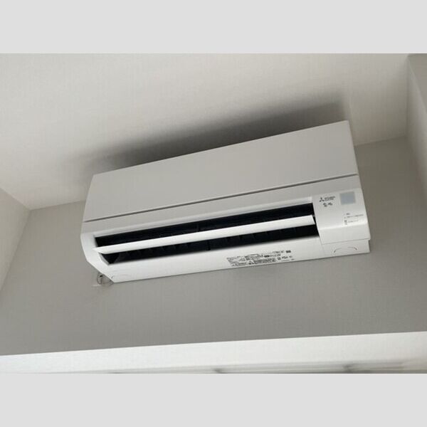 コンフォール小泉206号室 エアコン