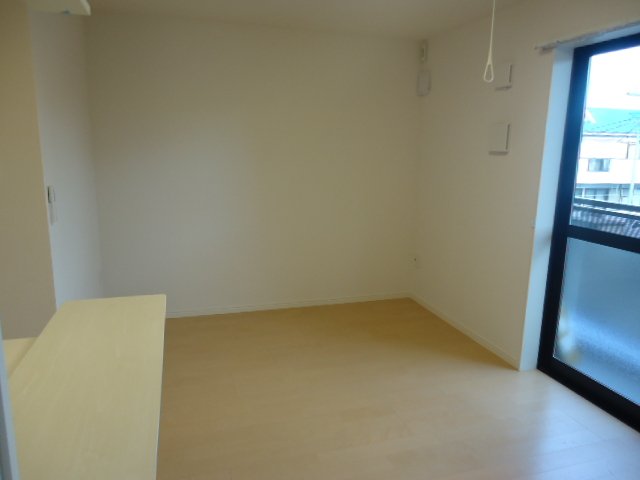 ウイングコート リビング