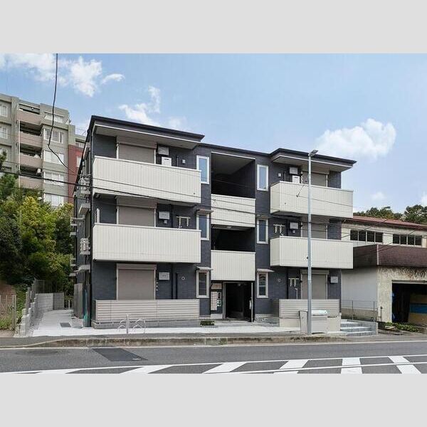 D Paina 小机町101号室 建物外観