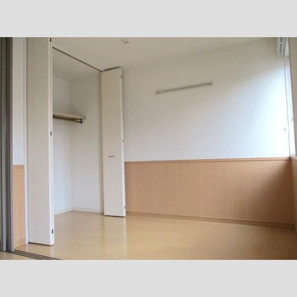 ルーチェおゆみ野206号室 洋室