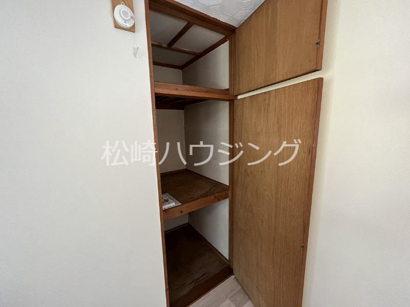 本庄ハイツ 収納