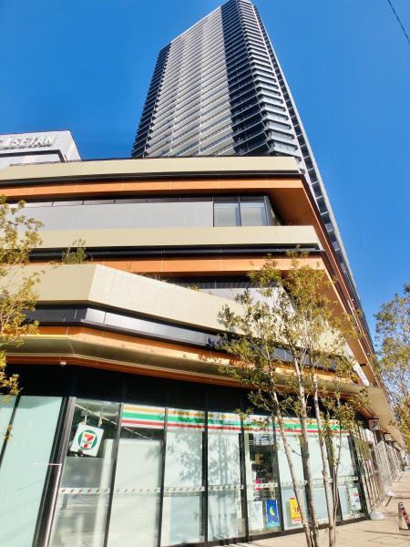 ＴＨＥ　ＴＯＷＥＲ　ＪＵＪＯ 外観