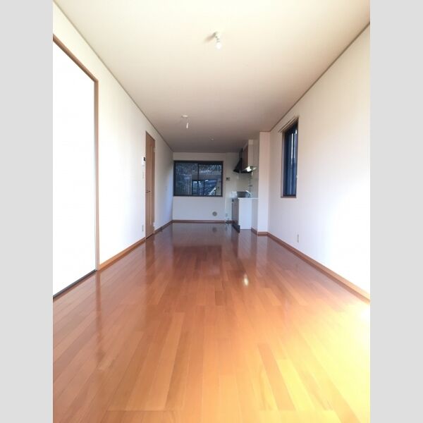 グランシャリオ・エノ101号室 リビング