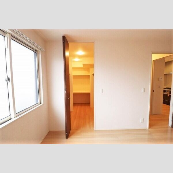 ボナール ウォークインクローゼット