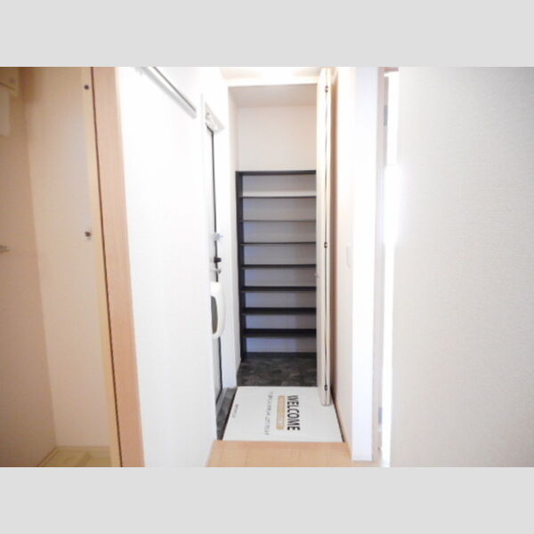 サンフルール101号室 トールシューズBOX