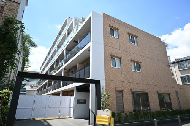 ハーモニーレジデンス新宿四谷 外観