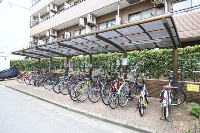 サンパティオ文京千石2階 駐輪場