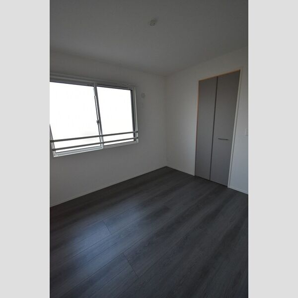 コンフォール町田市中町302号室 洋室5.3帖