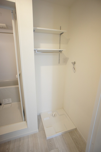 アーバンテラス稲毛天台0202号室 収納付き