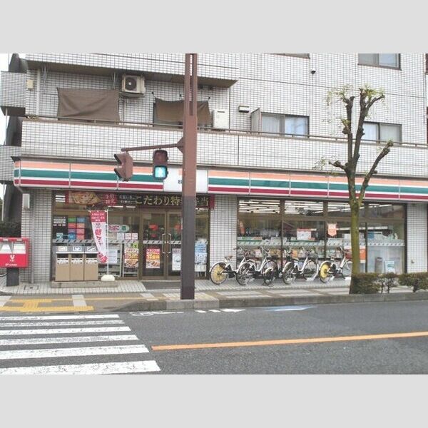 メゾン ド 常盤305号室 セブンイレブン浦和常盤5丁目店(180m)