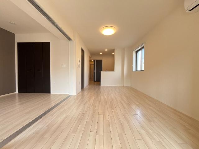 蔵の杜(くらのもり)101号室 リビング