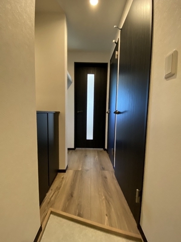 ミリアビタ前原2階 玄関