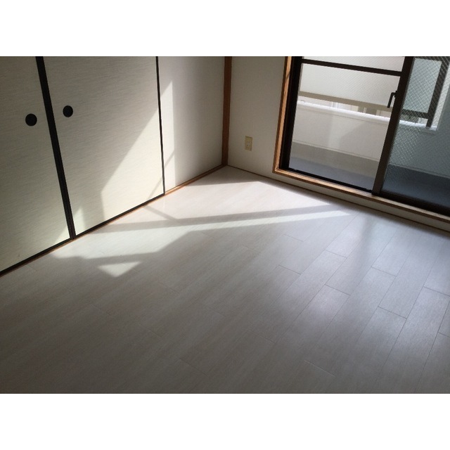 メゾンドエクセル205号室 内観