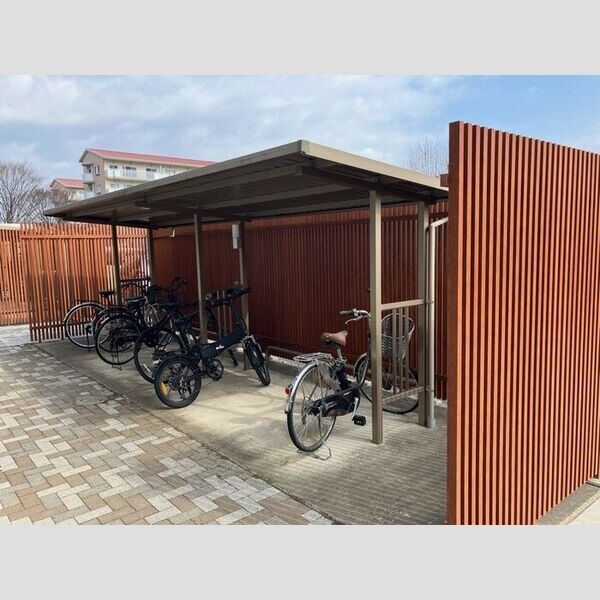 ブリランテ　B 駐輪場