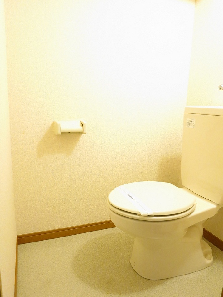 レオパレスコラール　キシ201号室 バストイレ別