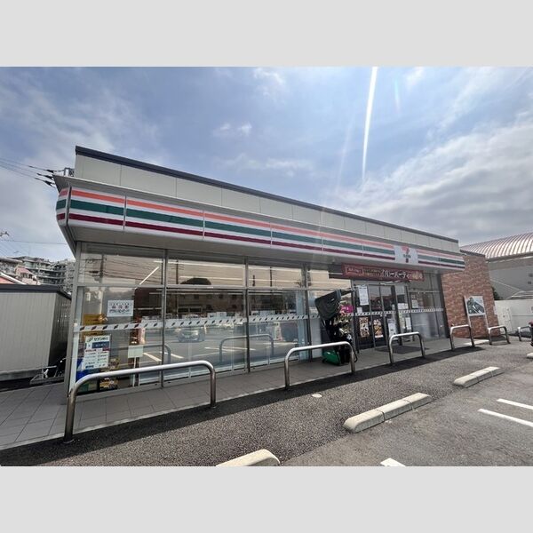 明輪 セブンイレブン川崎梶ヶ谷3丁目店