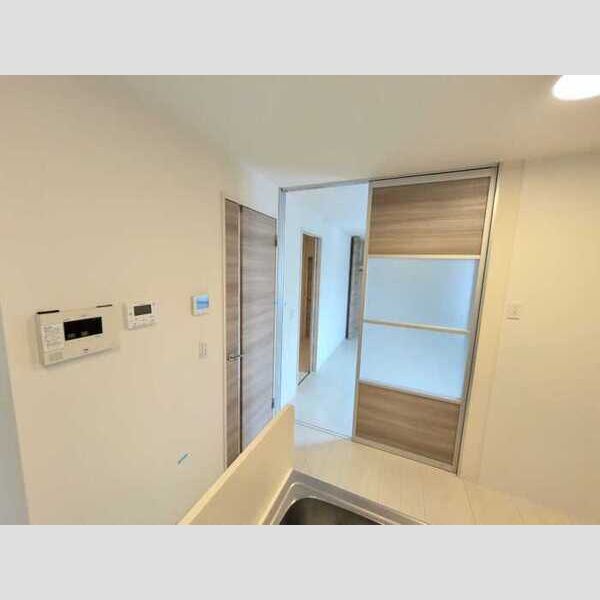 East AvenueB B302号室　LDK、洋室