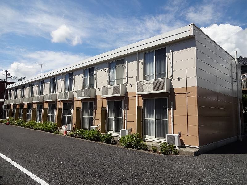 レオパレスシンフォニー成東の外観画像