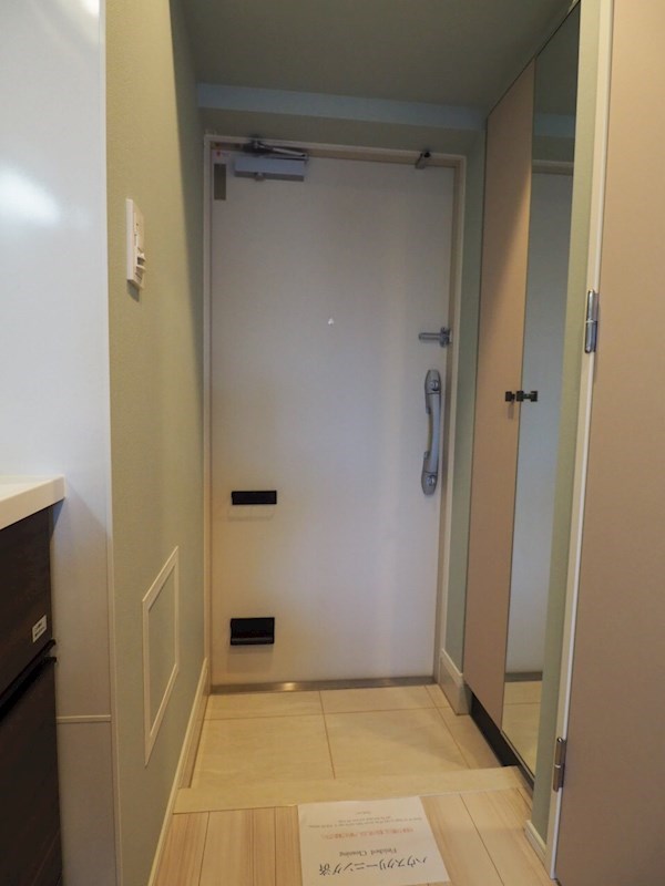 ドゥーエ蒲田南 玄関