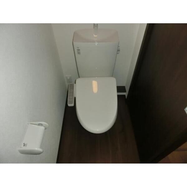 柏市十余二戸建C棟 トイレ