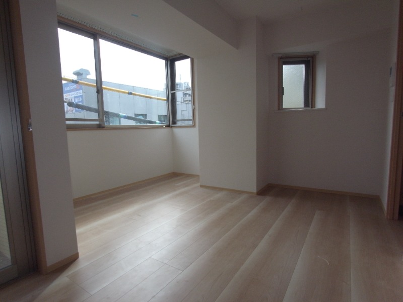 ラ・ヴィオレ東中野 リビング