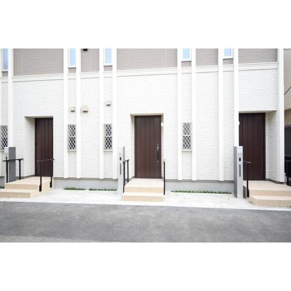 ToRyo エントランス