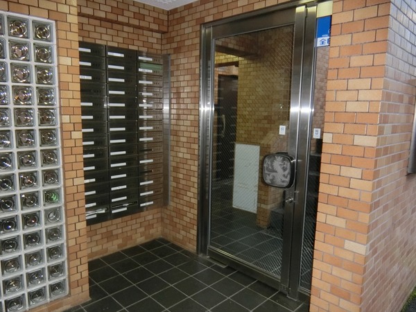 ライオンズマンションときわ台第２205号室 エントランス