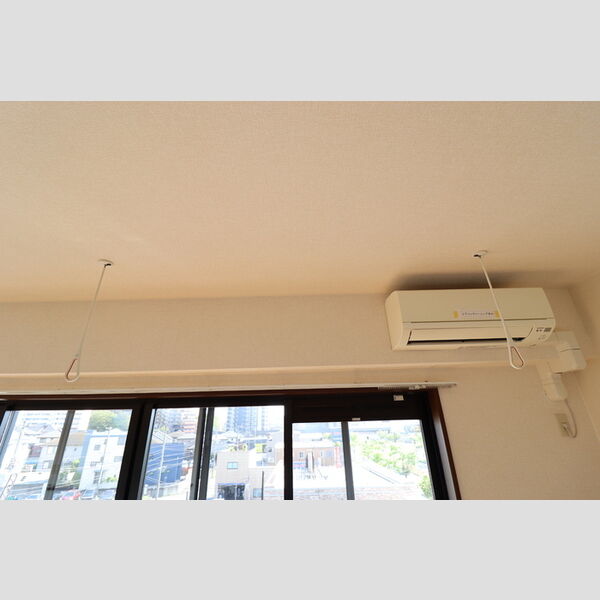 アレックス千葉寺402号室 室内物干し