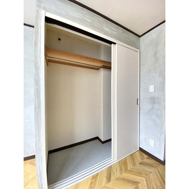 関根ビル 大きなクローゼット