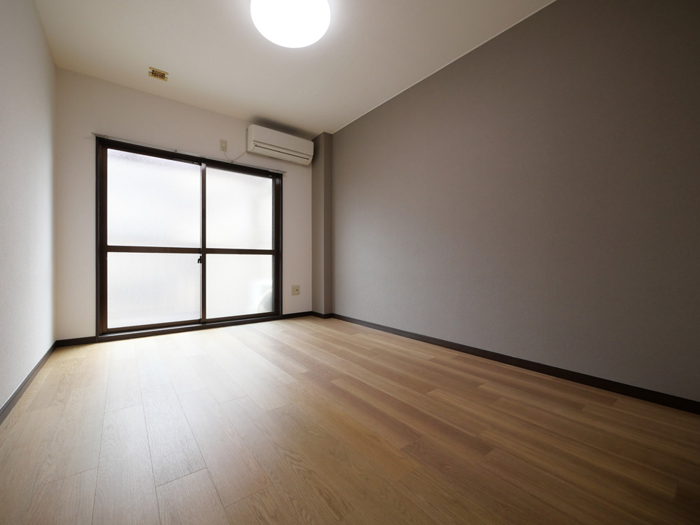 リブェール・Ｊ 内観