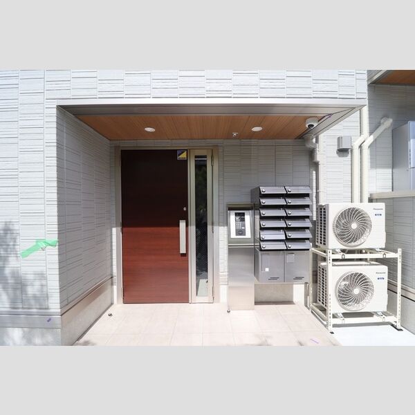 サイドコート エントランス