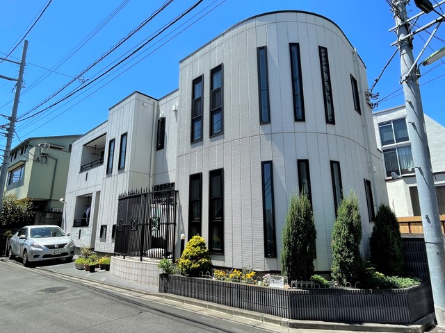 ラ・メゾン・ラデューズⅡの外観画像