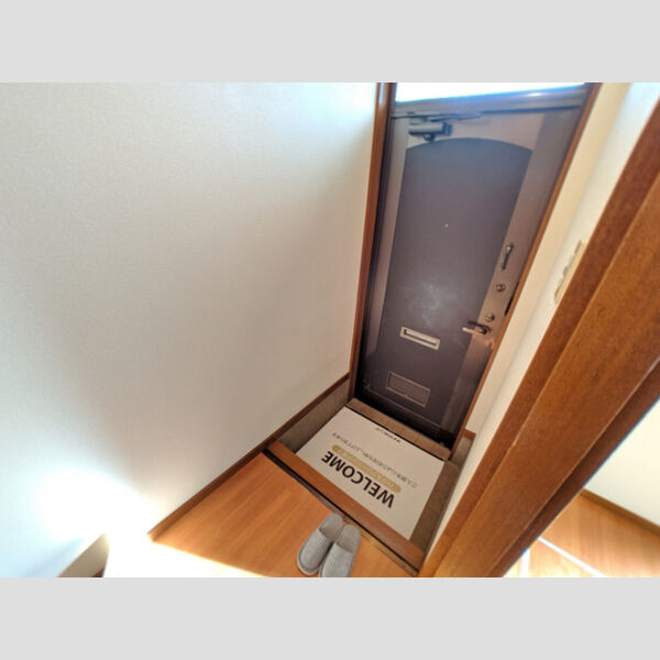 ガーデンテラス　K.N107号室 玄関