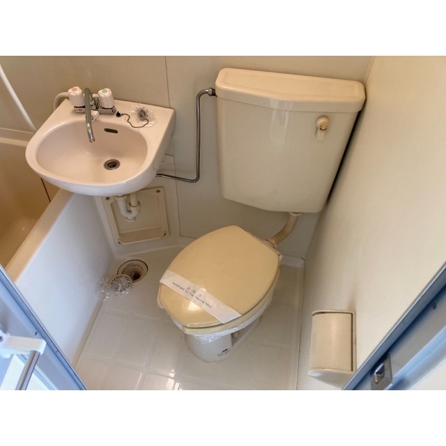 トレニア233号室 内観