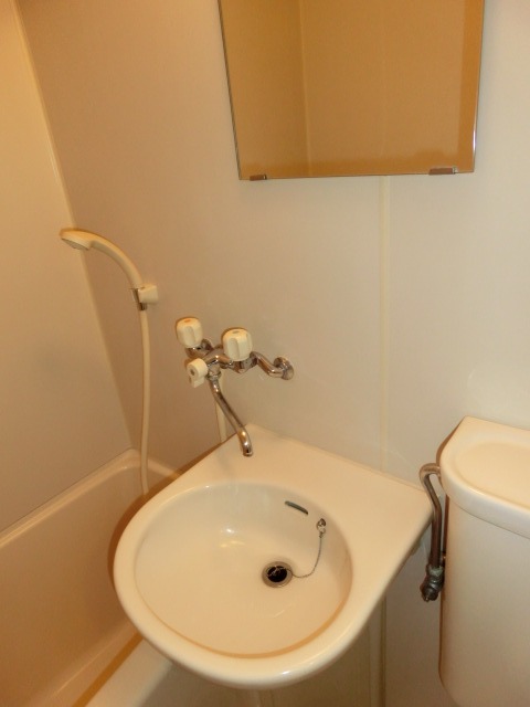 セゾンドプランタン2階 ※写真別号室