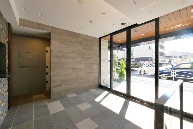 レジデンス横浜天王町7階 外観