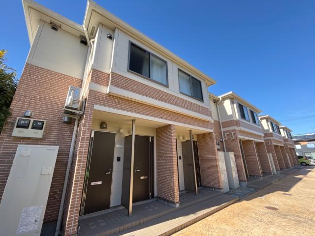 メゾン・マルシェ 外観写真（昼）