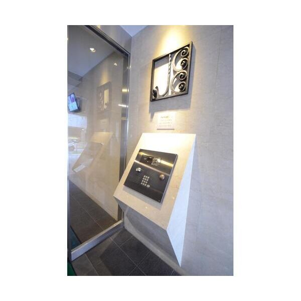 自由が丘カントリー倶楽部102号室 エントランス