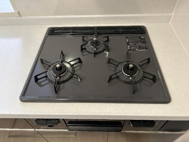 （仮称）柏市船戸　新築アパート103号室 ガスコンロ（イメージ）