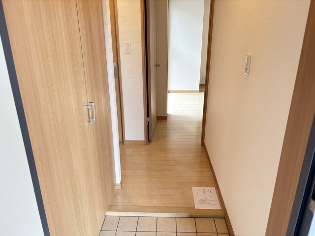 Ｍ永岡マンション1003号室 玄関