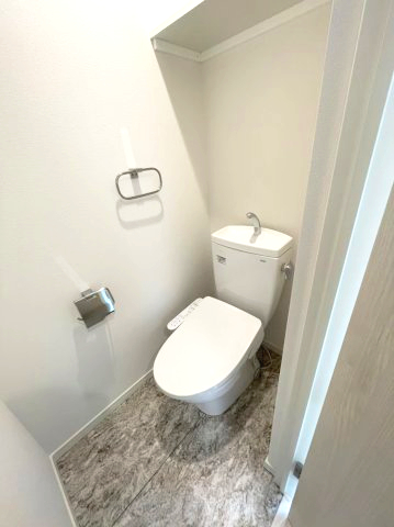 アーバンヴィラ亀有201号室 トイレ