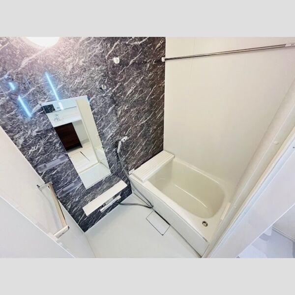 ファンウェーブ湘南茅ヶ崎102号室 バス