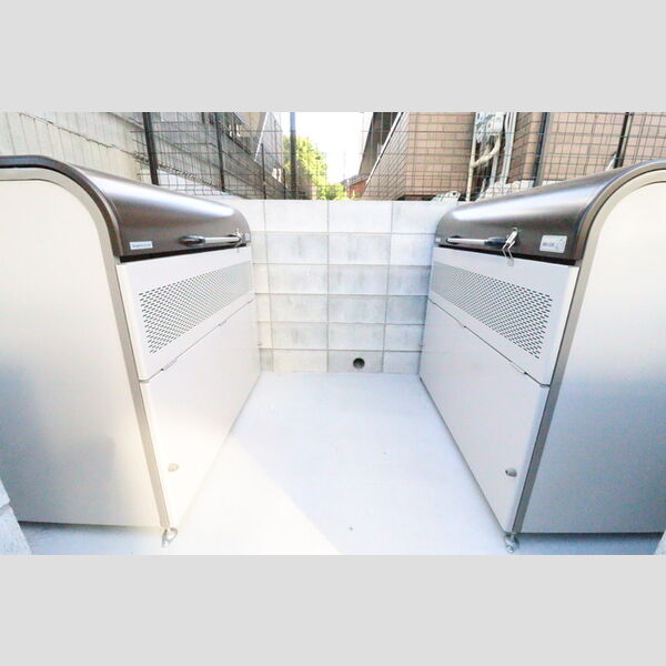 ルミナーレ ゴミステーション