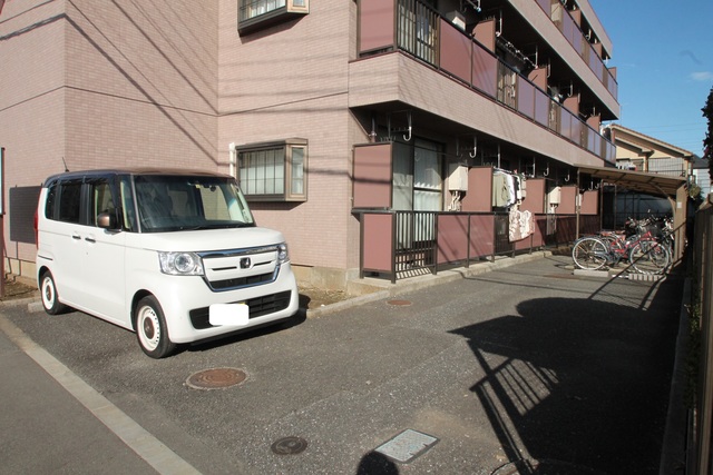 マロンイースト 駐車場は近隣の場合あり