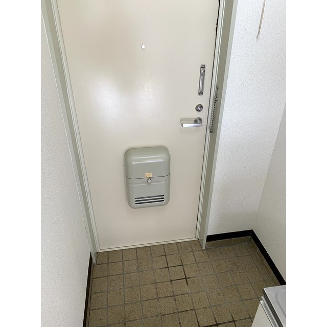 プライムハイツ2階 玄関