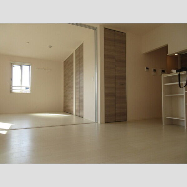 ヴィラ浜見山 リビング