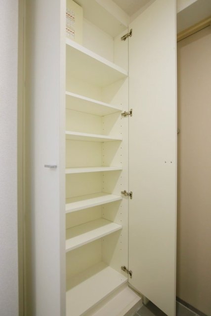 小石川フィエルテ 靴入