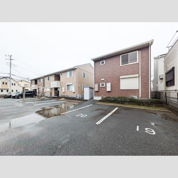 リビングタウン西大宮　Ⅲ 駐車場