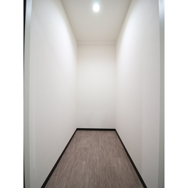 プレール・ドゥーク亀戸Ⅵ604号室 トランクルーム